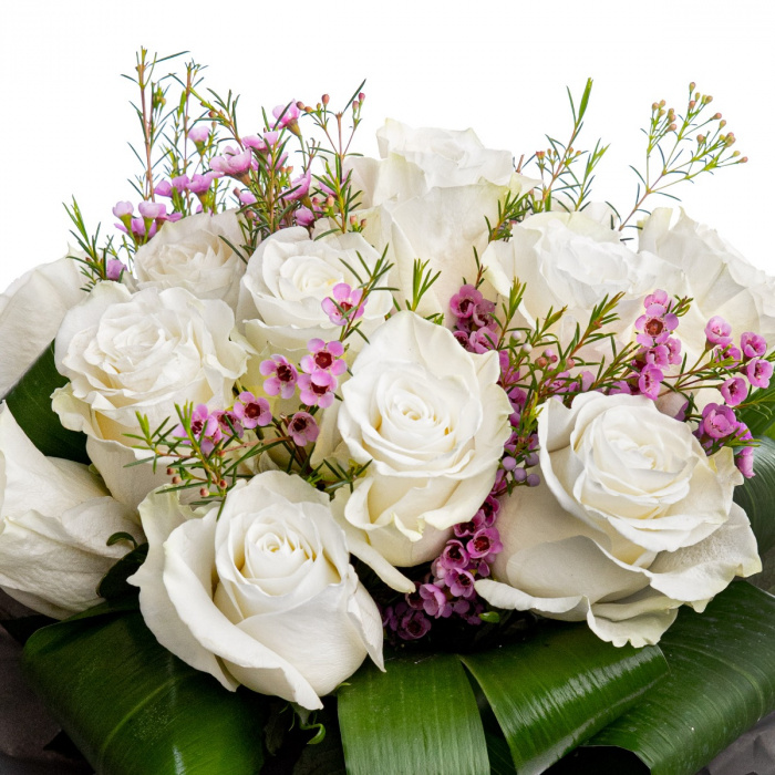 Buchet Pretty Woman trandafiri albi