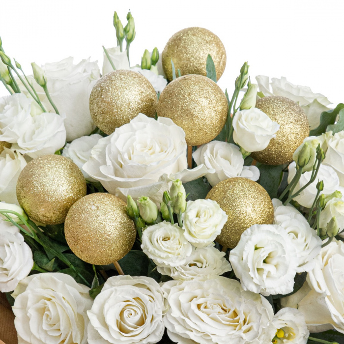 Buchet flori de iarna cu globuri aurii