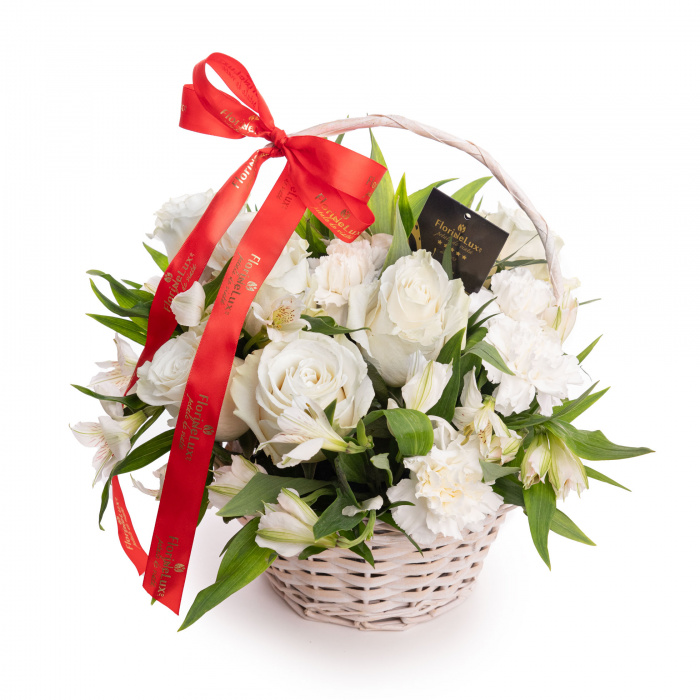 Cos cu alstroemeria si trandafiri – imaginea 1