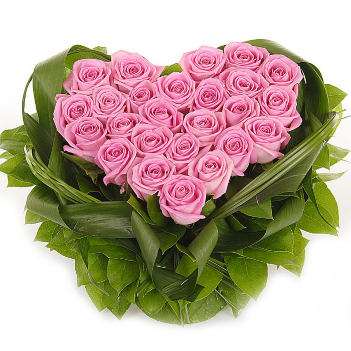 Inima cu trandafiri roz de 8 martie – imaginea 1