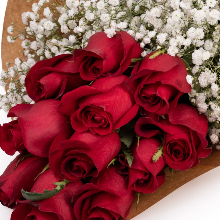 Buchet foarte romantic trandafiri rosii – imaginea 2
