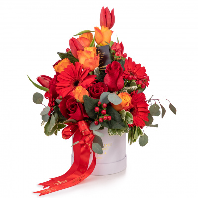 Aranjament trandafiri, lalele si gerbera