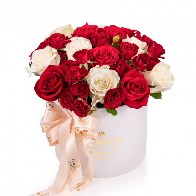 Aranjament floral cadou