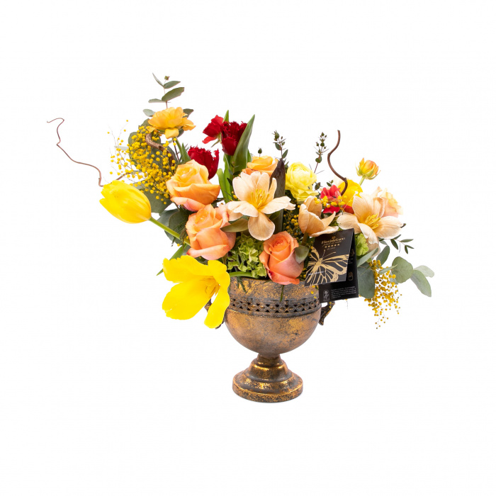 Pocal garden style cu flori portocalii – imaginea 1