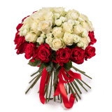 Buchet trandafiri Pure Romance – Premium