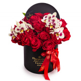 Cutie cu trandafiri si orhidee Absolute Elegance – Premium