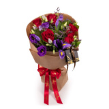 Buchet trandafiri rosii si iris – Standard