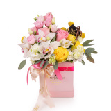 Cutie eleganta cu trandafiri galbeni – Floridelux