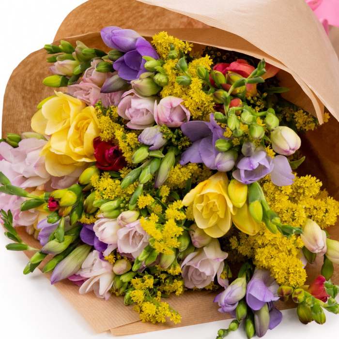 Buchet frezii Sunny Day – imaginea 2