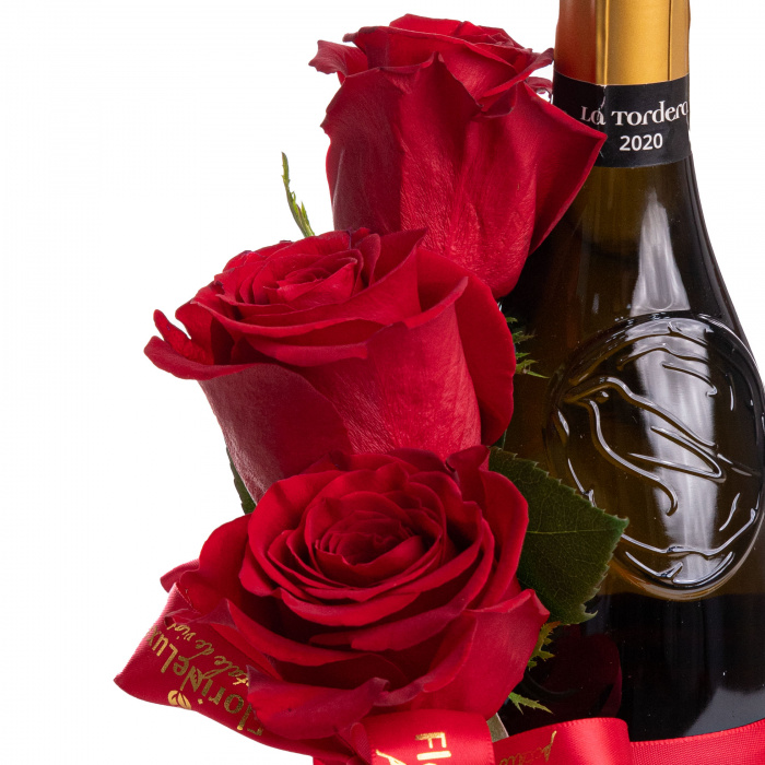 Aranjament trandafiri si Prosecco