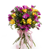 Buchet frezii colorate Vivid Love – Premium