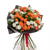 Buchet trandafiri portocalii si albi "My special one" – Premium
