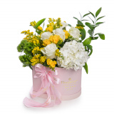 Aranjament floral in cutie inima Flowerbomb – Floridelux