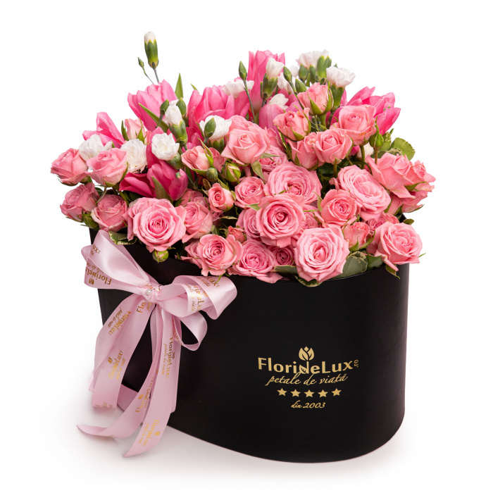 Aranjament floral cu trandafiri si lalele Pink Elegance