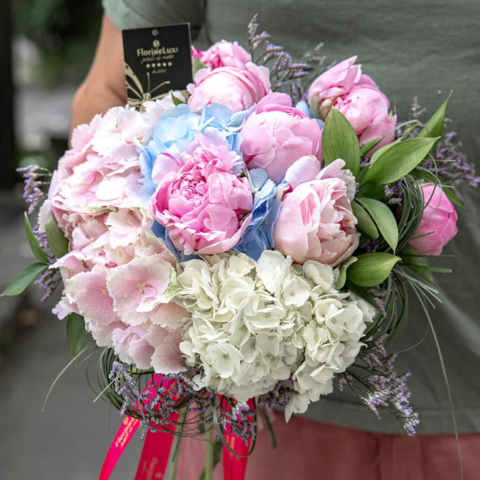 Buchet bujori Delicate Love – imaginea 3