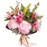 Buchet hortensii si crini – Premium