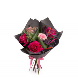 Buchet trandafiri roz si accesorii "Back to school" – Standard