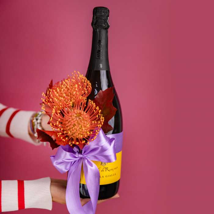 Prosecco Feudi di Romans cu decor floral de toamna