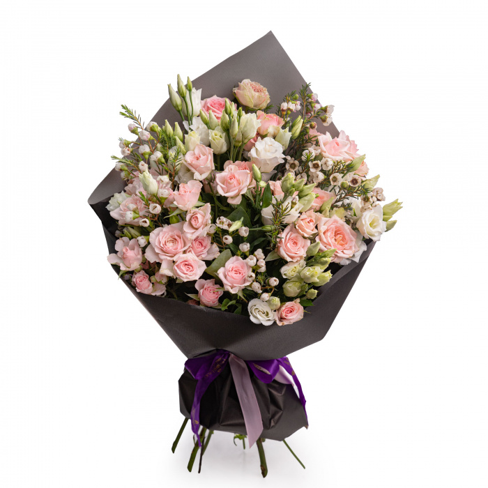 Buchet cu minirosa si lisianthus