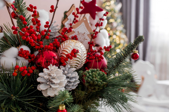Decembrie magic: flori si oferte pentru sarbatori de neuitat