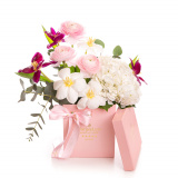 Cutie cu ranunculus si lalele – Standard