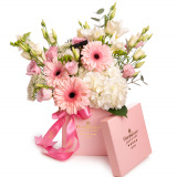 Aranjament floral cu hortensia, gerbera si eustoma – Premium