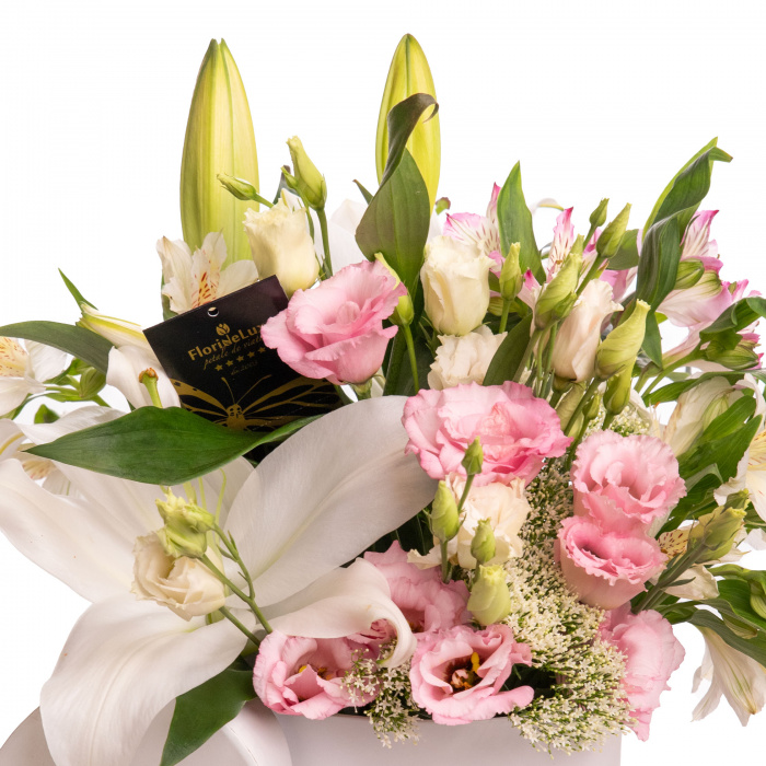 Aranjament floral cu crini si eustoma – imaginea 2