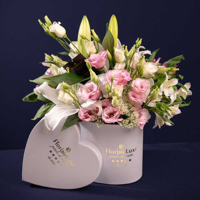 Aranjament floral cu crini si eustoma