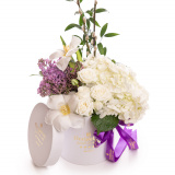 Aranjament floral cu lalele si hortensii, pentru Paste – Standard