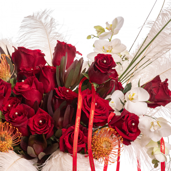Buchet cu trandafiri si orhidee „Exotic Vibes” – imaginea 2