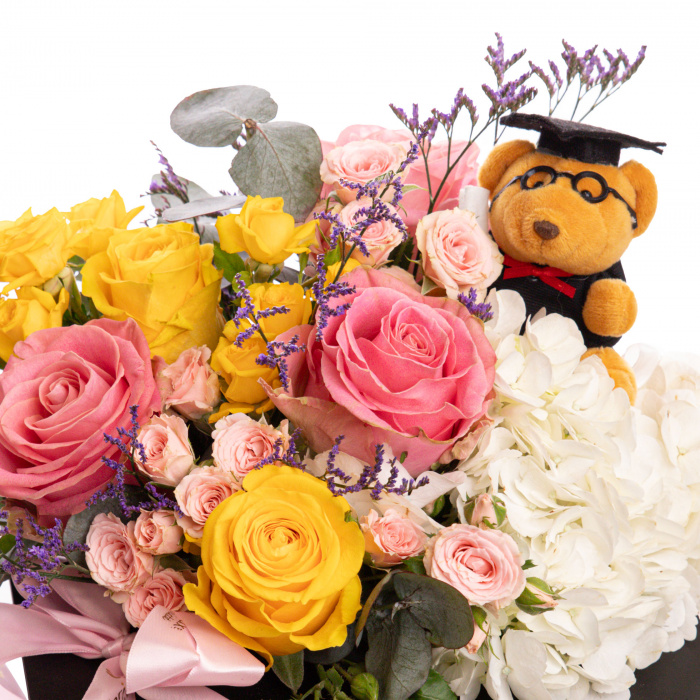 Aranjament floral in toca „Graduation Cheers” – imaginea 2