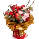 Buchet de Paste cu lalele si ranunculus – Floridelux