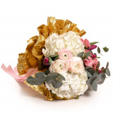 Buchet cu ranunculus, hortensii si minirosa – Standard